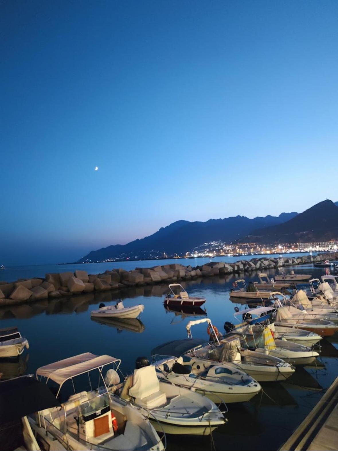 Salerno Mare E Luciアパートメント エクステリア 写真